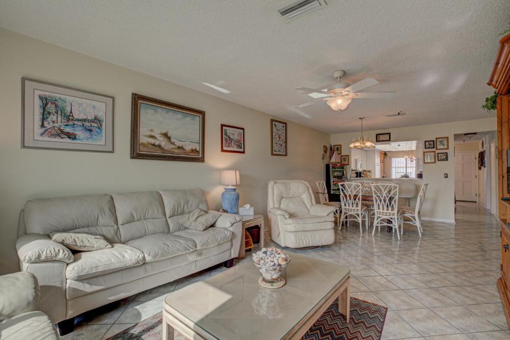 Anna Maria Island Beach Bay Breeze